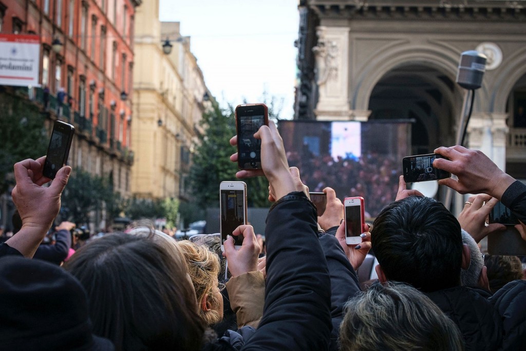 The Rise of Citizen Journalism and News Reporting